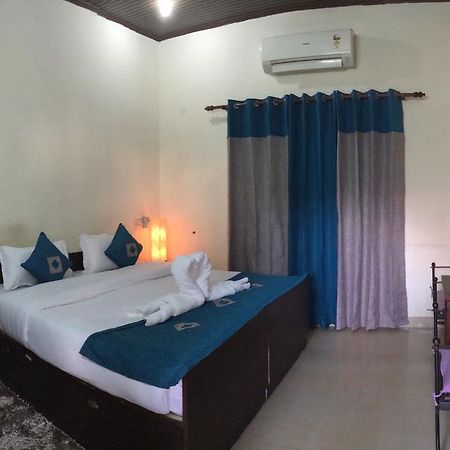 Hotel Sukhsadan デヘラードゥーン 部屋 写真