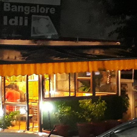 Hotel Sukhsadan デヘラードゥーン エクステリア 写真