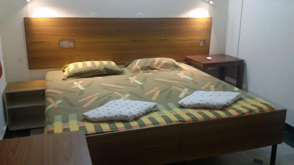 Hotel Sukhsadan デヘラードゥーン 部屋 写真